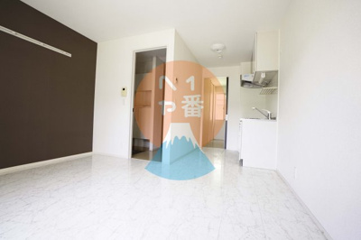 【洋室】 | アルテール早川 | 9.7帖です　※参考写真