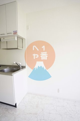 【内装】 | アルテール早川 | 冷蔵庫置き場です　※参考写真