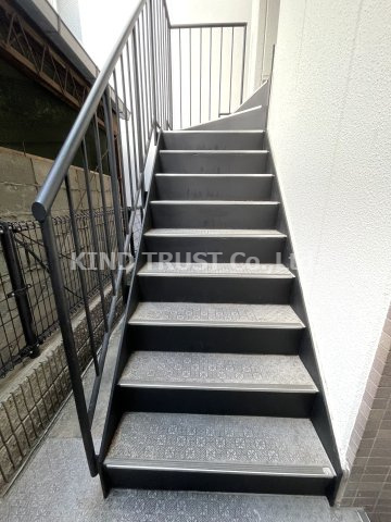 優伸ビルのバルコニー|陽当たり良好なバルコニーです