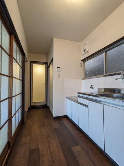 【玄関】 | 新和荘 | 玄関からの眺め