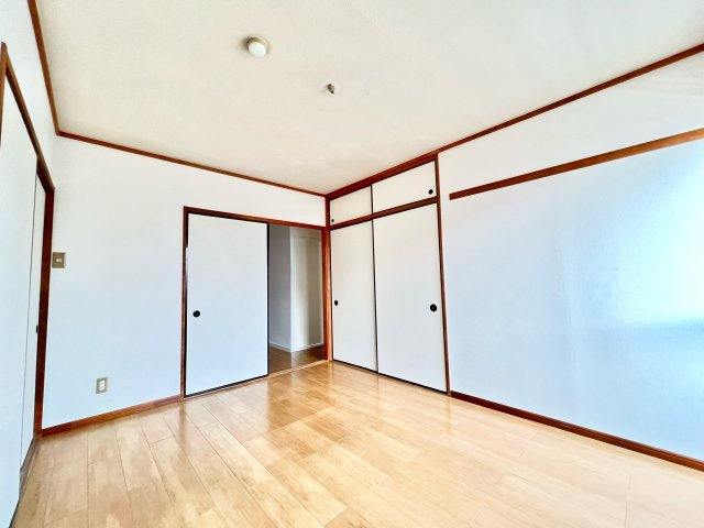 サントップタウンズ1号棟の居間・リビング|※別部屋参考写真