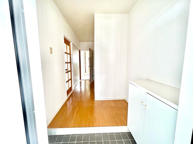 サントップタウンズ1号棟の玄関|※別部屋参考写真