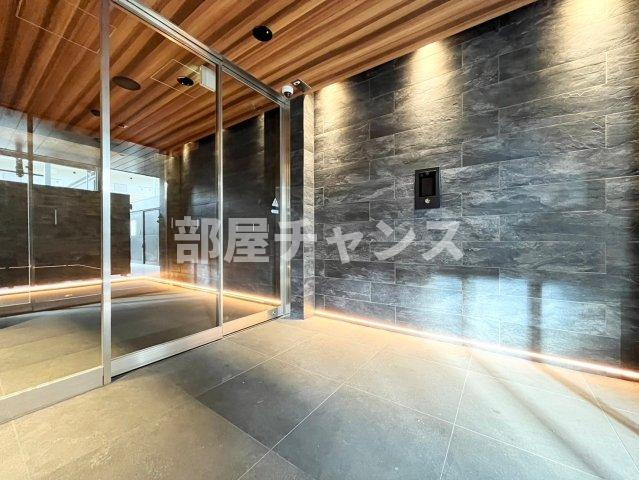 メイクス新栄のエントランス