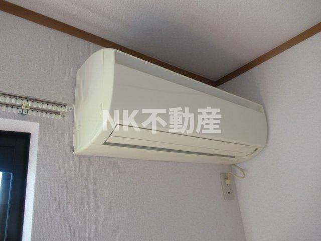 【設備】 | メゾン・クリサンテーム（若江岩田賃貸） | エアコン付きです