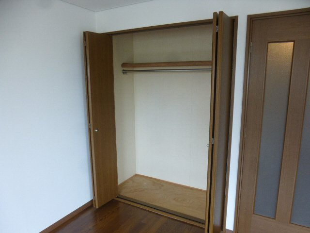 パーソナル飯田１２の収納