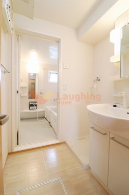 【洗面所】 | グランモア | ゆったりとスペースのある洗面所