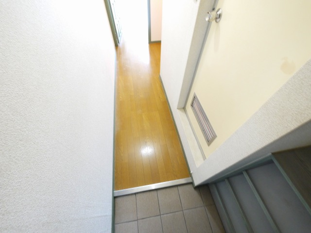 LA・エトワールの玄関|明るい玄関です