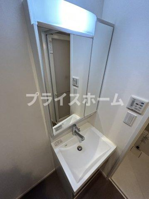 【洗面所】 | ガットタカサゴプレチサメンテ