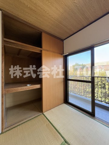 【収納】 | テラス浜田山ガーデニア | 和室6帖　収納※クリーニング完了前※
