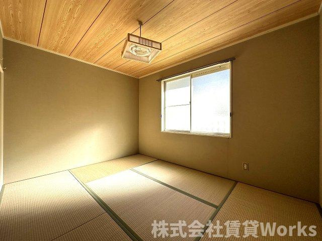 眉山ハイツの和室|和室、ちょっとしたくつろぎスペースにいかがでしょうか