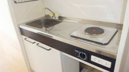 ＰＬＥＮＤＹ西船橋のキッチン|1口電気コンロ