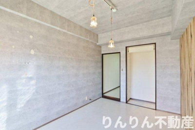 【居間・リビング】 | ダイアパレス徳島県庁前通り | ゆったり過ごせる居間です