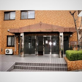 【エントランス】 | ダイアパレス徳島県庁前通り | 広くて明るい寝室