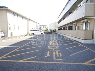 【駐車場】 | 車をお持ちの方に嬉しい駐車場付きの物件です