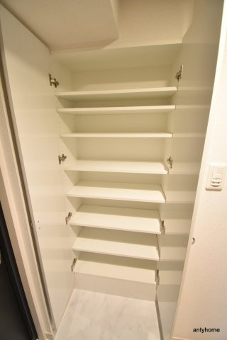 アドバンス新大阪5　仲介手数料無料の収納