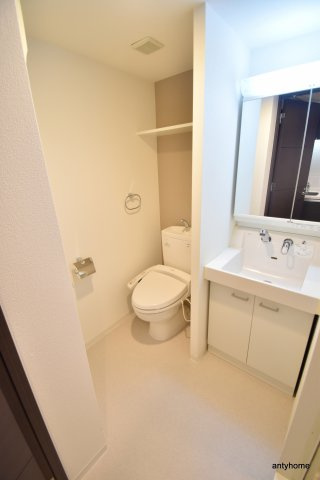 アドバンス新大阪5　仲介手数料無料の洗面所