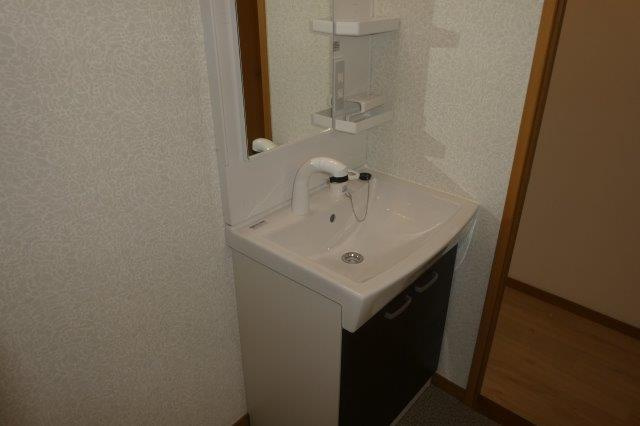 アンティムの独立洗面台|シャンプードレッサー