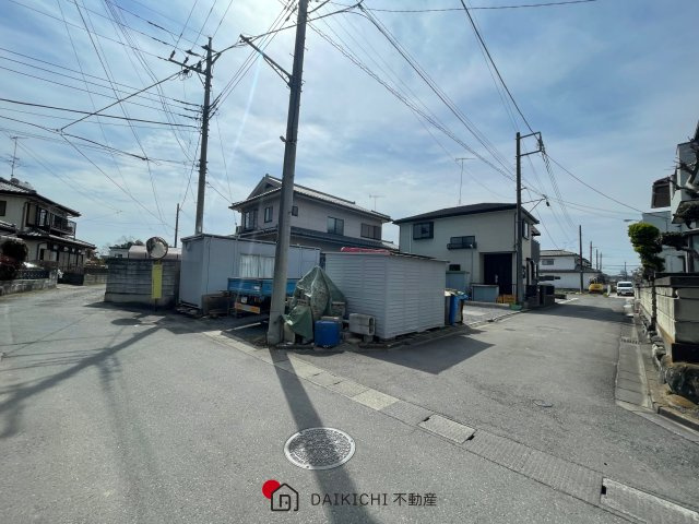 【前面道路含む現地写真】 | 深谷市東方　中古戸建