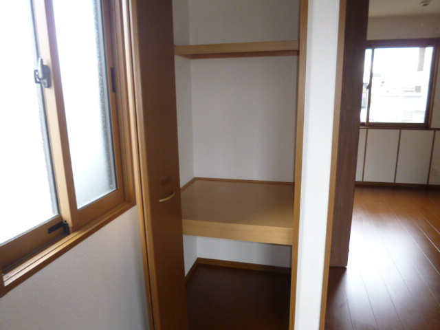 倉敷市福田町古新田のアパートの収納