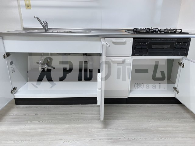 ルネアルマーニのキッチン