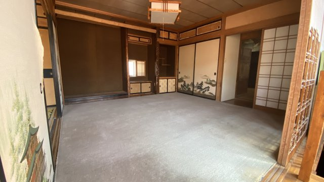 二本松市根崎　中古戸建の居間・リビング
