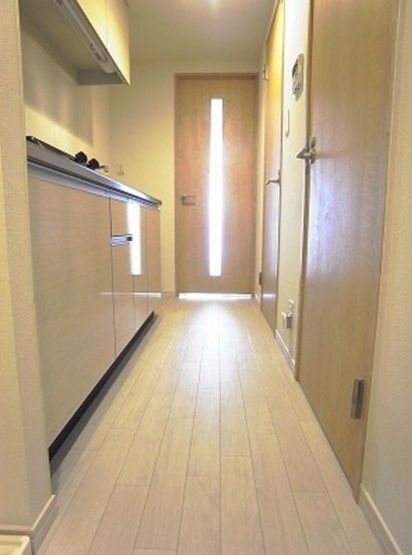 【玄関】 | リブリ・ル・シャドール