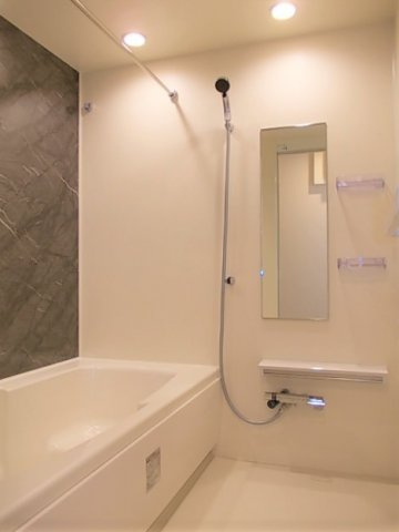 セレーノの浴室