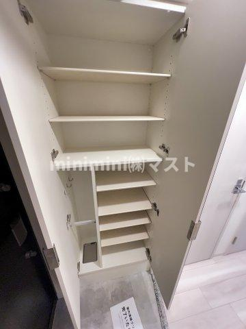 エステムコート四天王寺夕陽丘Ⅱの収納