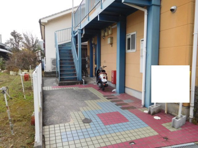 エフメゾン新在家のエントランス