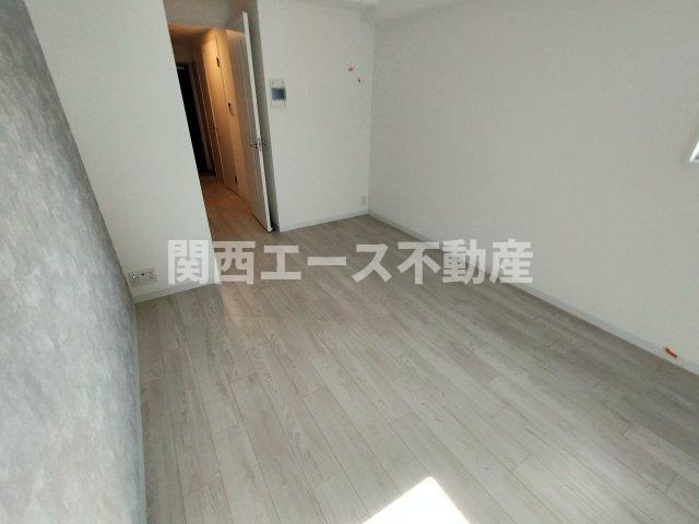  | AELL OSAKA EAST