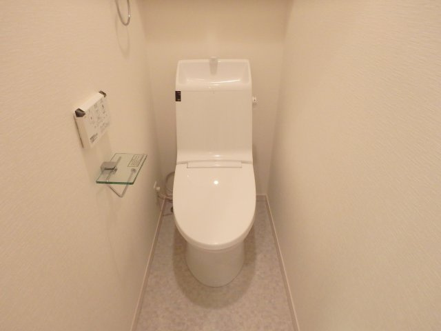 【トイレ】 | ｍａｔｅｒｉａｌ段上 | シンプルで使いやすいトイレです
