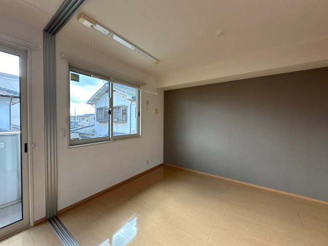 シロフィーマ　メゾン　Ｂ棟の洋室