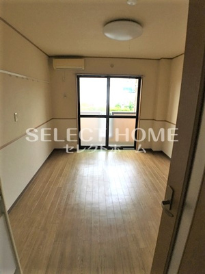 【寝室】 | メゾン石川Ｂ | 落ち着いて過ごせるお部屋なので、寝室にいかがでしょうか
同型タイプ