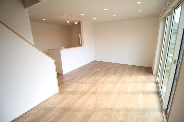 Frieden（フリーデン）の居間・リビング