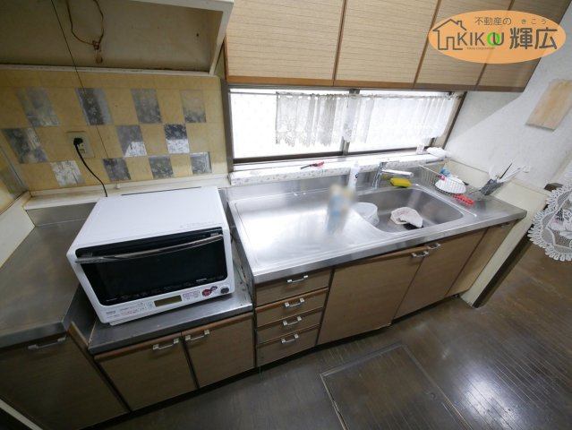 高砂市米田町米田　中古戸建のキッチン