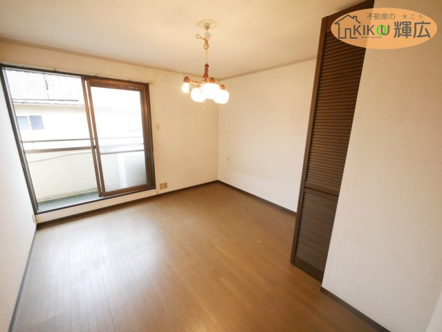 【寝室】 | 高砂市米田町米田　中古戸建