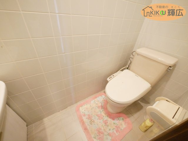 高砂市米田町米田　中古戸建のトイレ