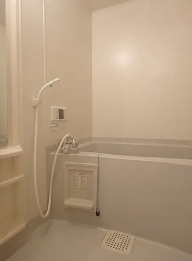 エミネンスナカオ Ａの浴室