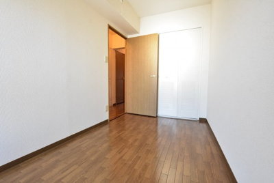 【洋室】 | グランベル本厚木