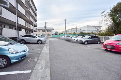 【駐車場】 | グランベル本厚木