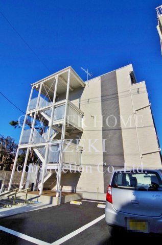 リブリ・ピーノの外観