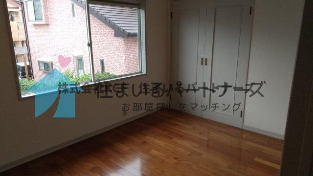 国分ガーデンハイツG棟の洋室|きれいな洋室です
