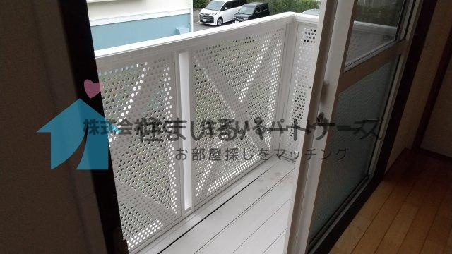国分ガーデンハイツG棟のバルコニー|落ち着いた時間を過ごせるバルコニーです