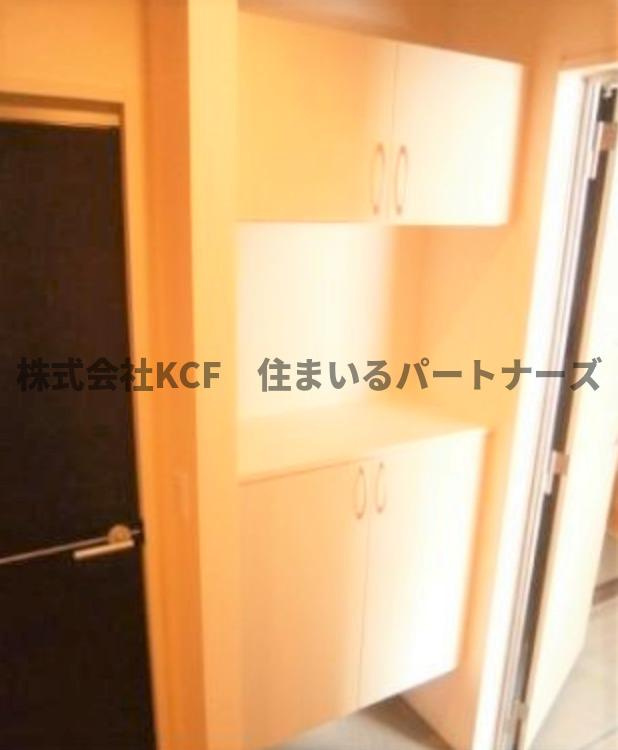ルーエ西町の玄関|ゆったりとした玄関です