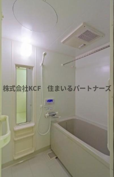 グランベールさくら小路の浴室|コンパクトで使いやすいお風呂です
