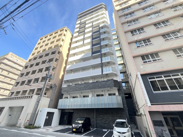 アドバンス三宮パルマの外観
