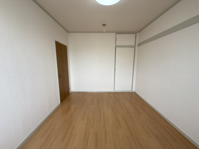 ファミリーハイツの寝室