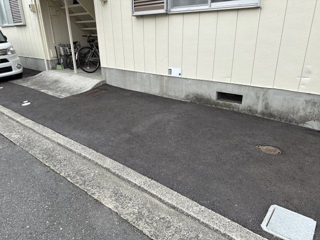 ファミリーハイツの駐車場