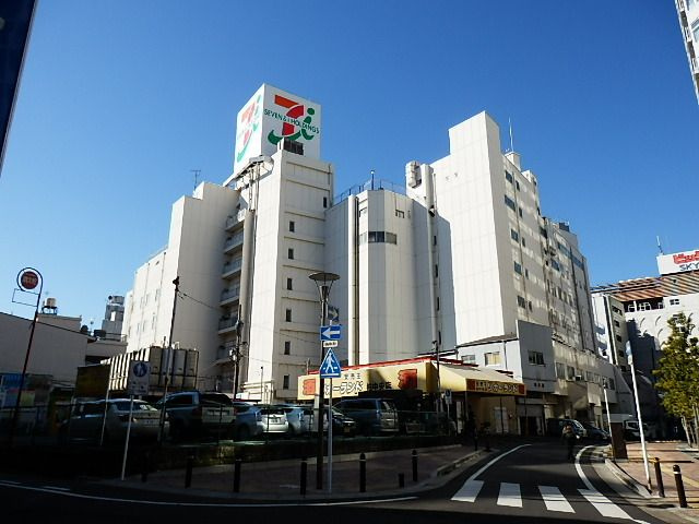 オークツリーの周辺