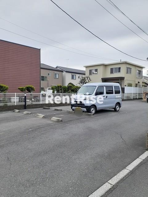 プロミネンスの駐車場|駐車場